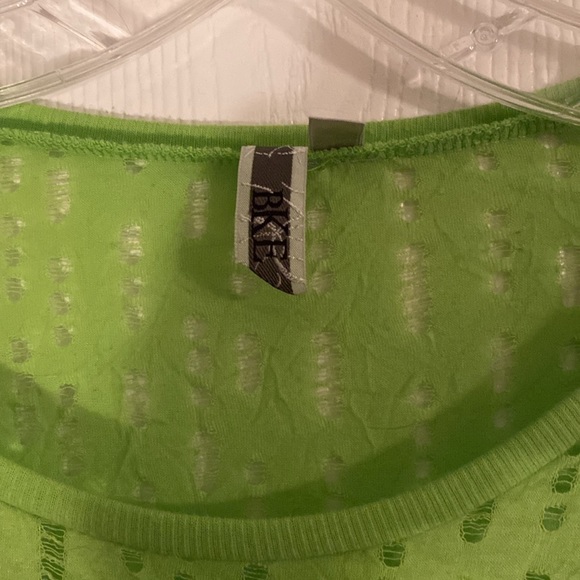 Lime green burnout tee shirt cutouts BKE size Medium - Picture 4 of 5